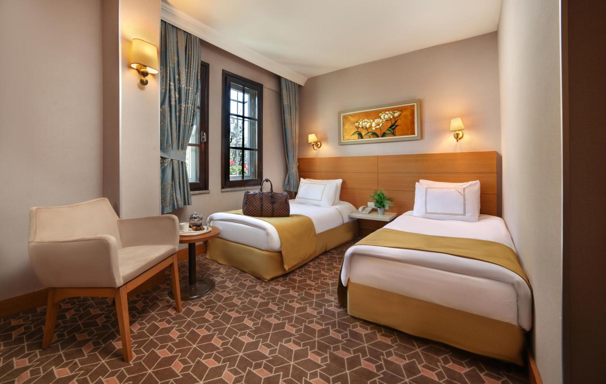Almina Hotel - Special Class — Bilder 1